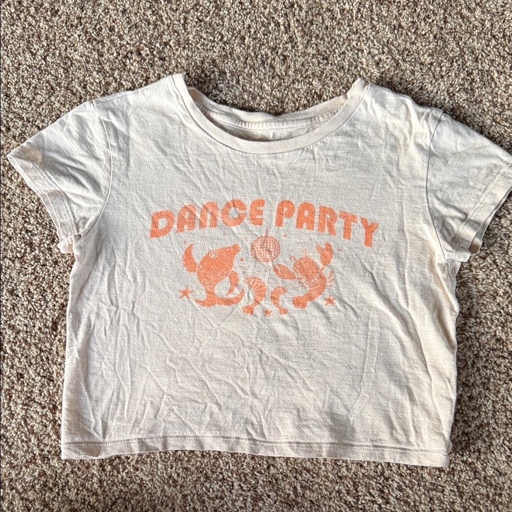 aerie Cream Cropped Graphic Tee with Subtle Peach Tone